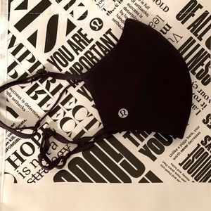 Lululemon Face Mask